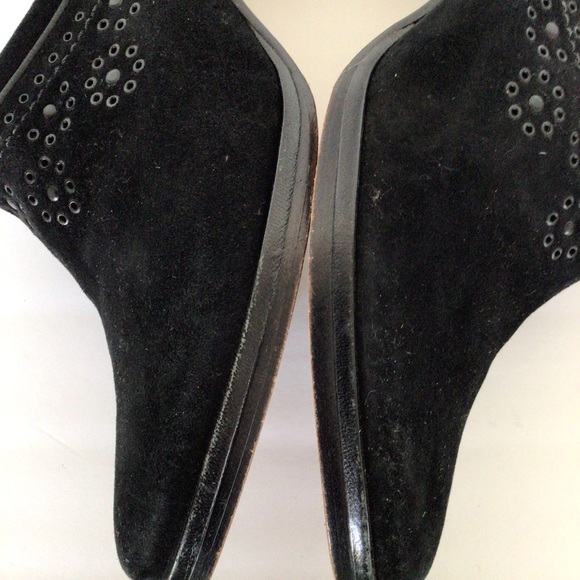 COLE HAAN BLACK SUEDE CLOGS SIZE 9.5 - Picture 5 of 16